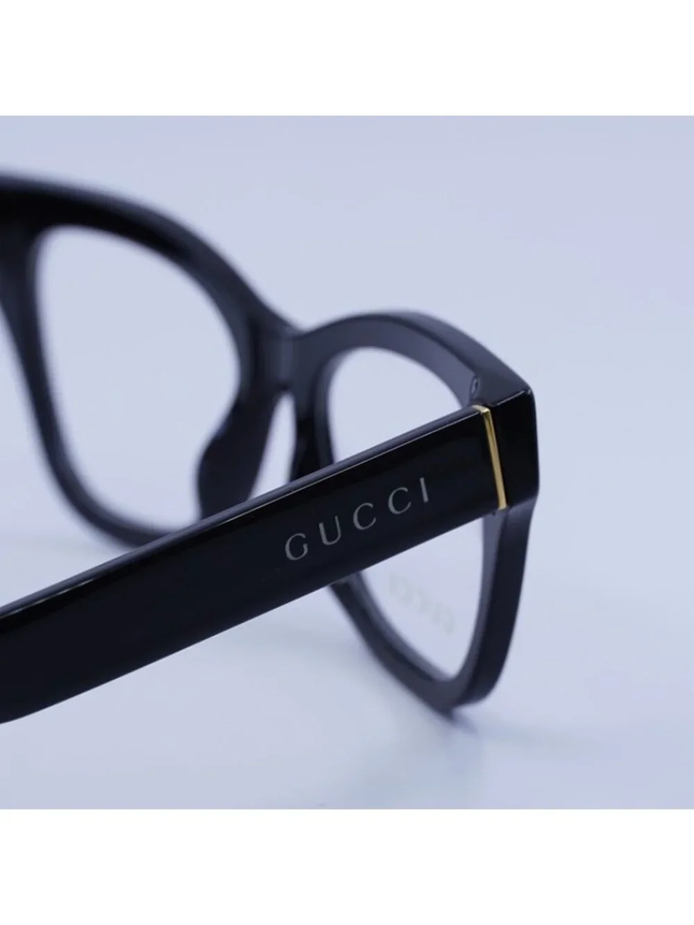 Gucci authentic gg1133o