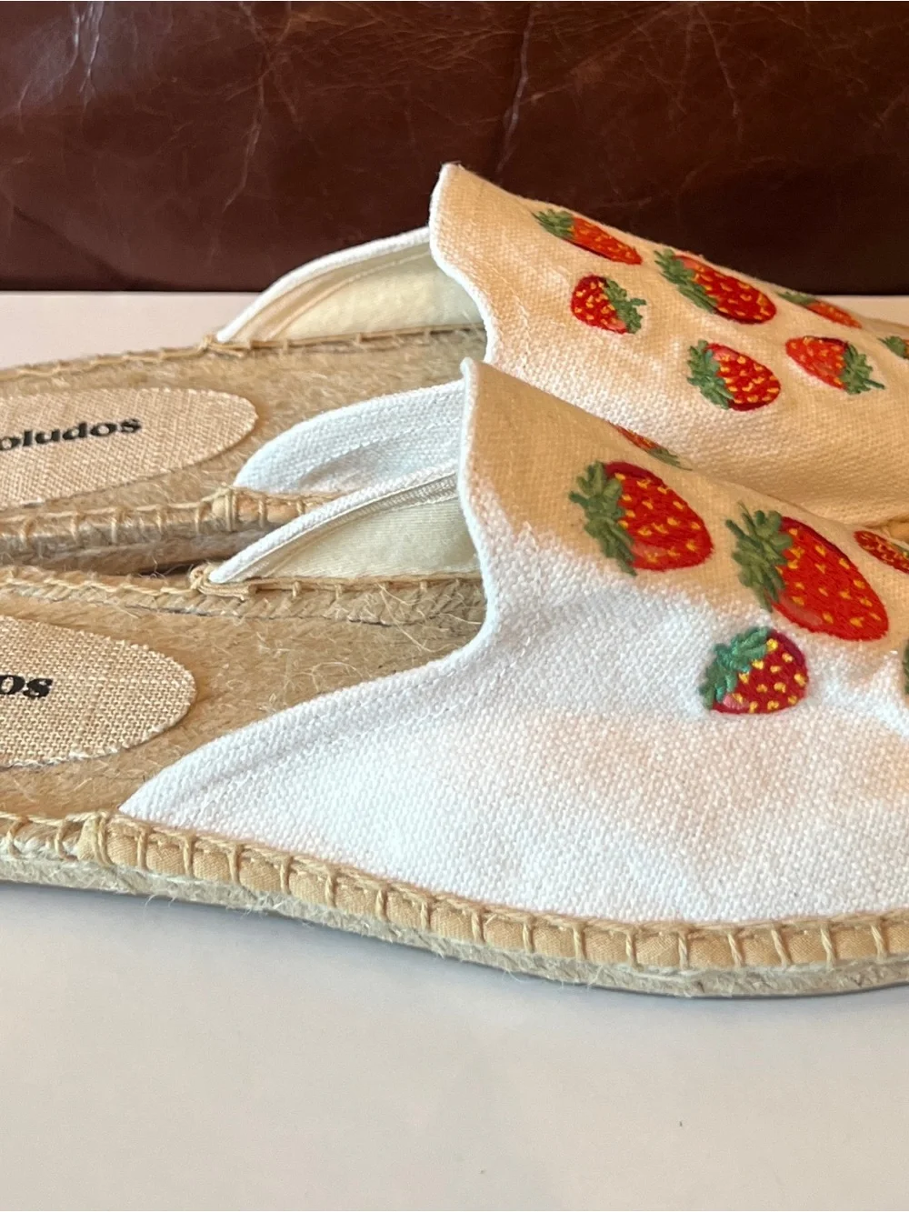 Soludos women’s smoking