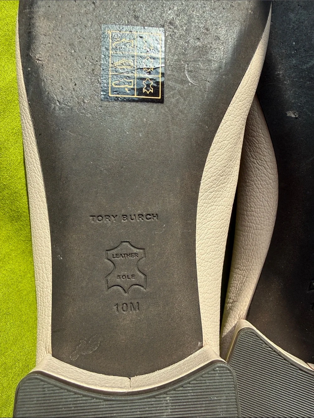 Tory Burch classic tory