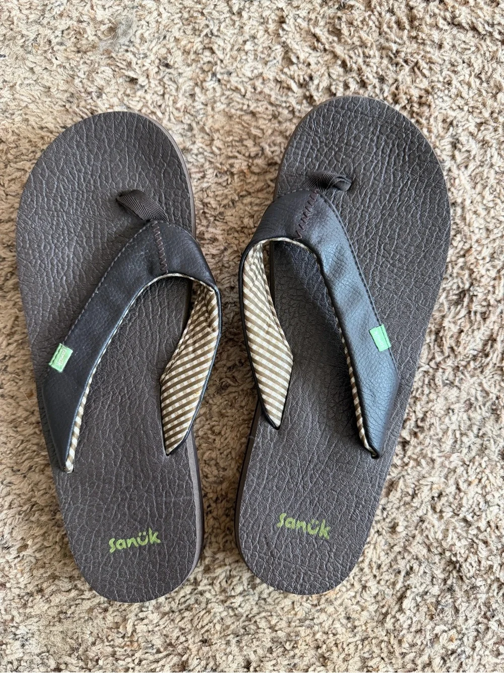 Sanuk Men’s Dark Brown Flip Flop Sandals with Green Logo Accents