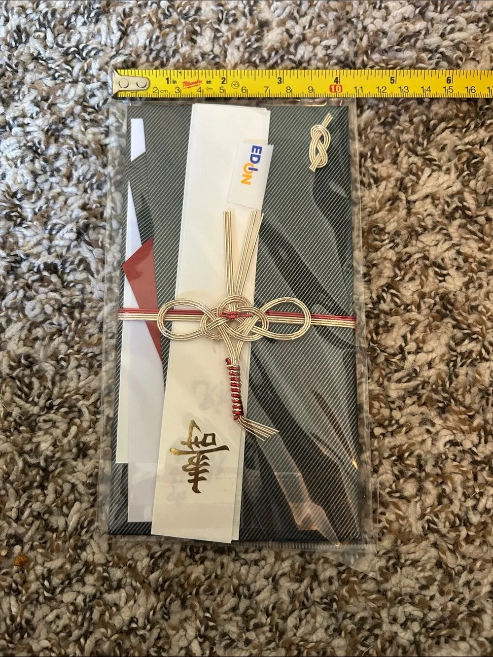 EDUN decorative gift