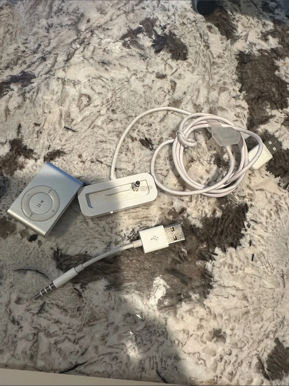 Apple compact shuffle