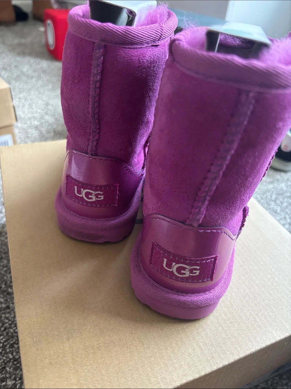 Kids Magenta classic UGG Boots
