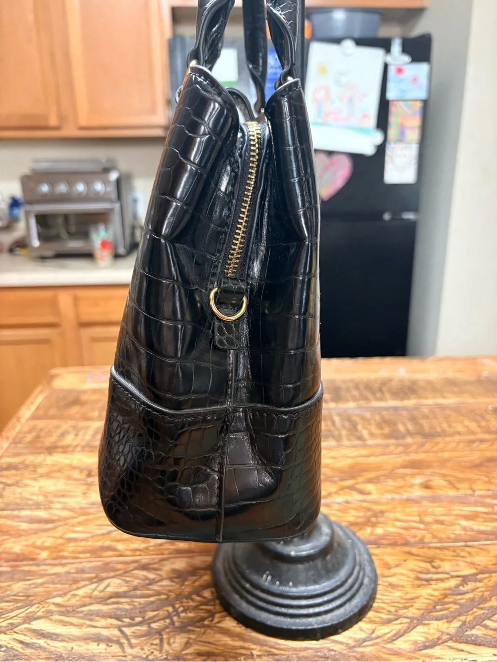 Aldo satchel dressing tone