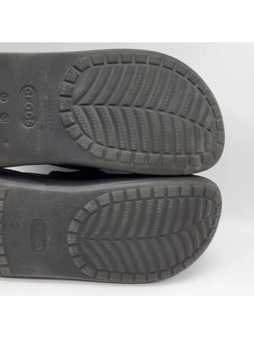 Crocs Mega Crush Clogs Black Men's Sz 13 Platform Vegan black slip on blemished