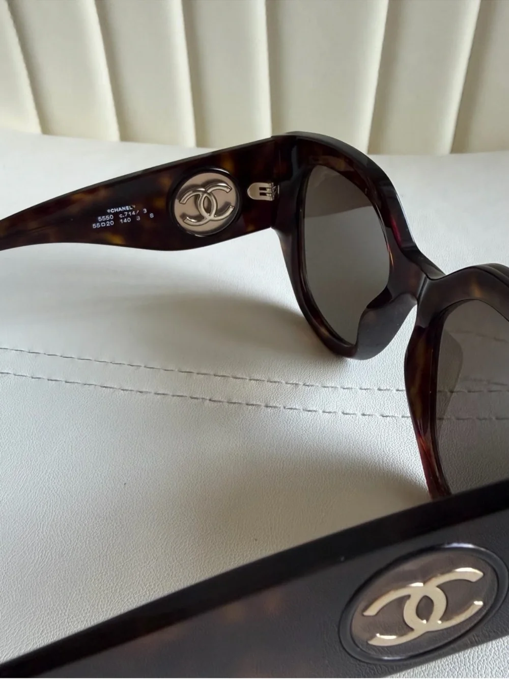 CHANEL authentic 5550