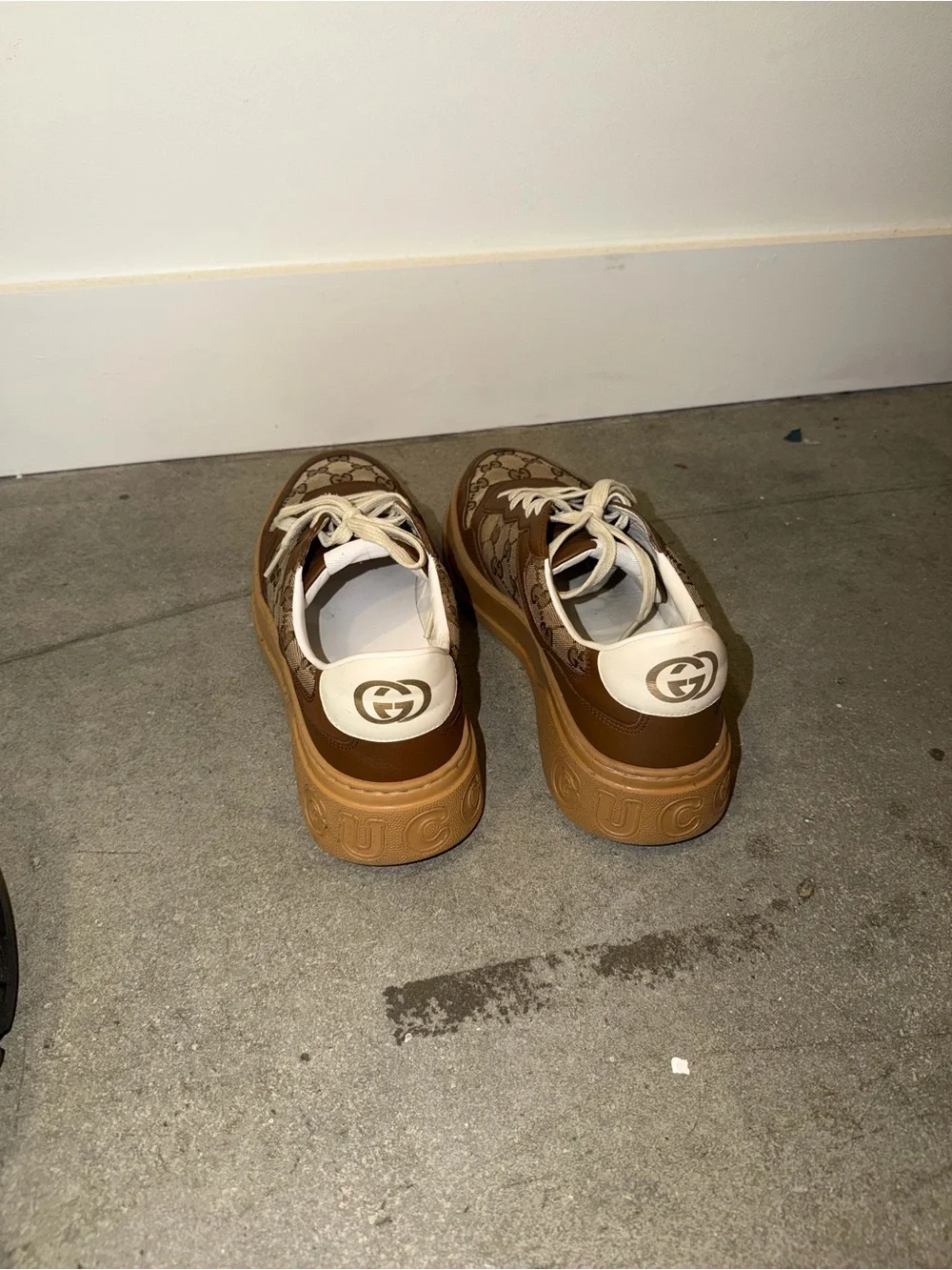 Gucci stylish low