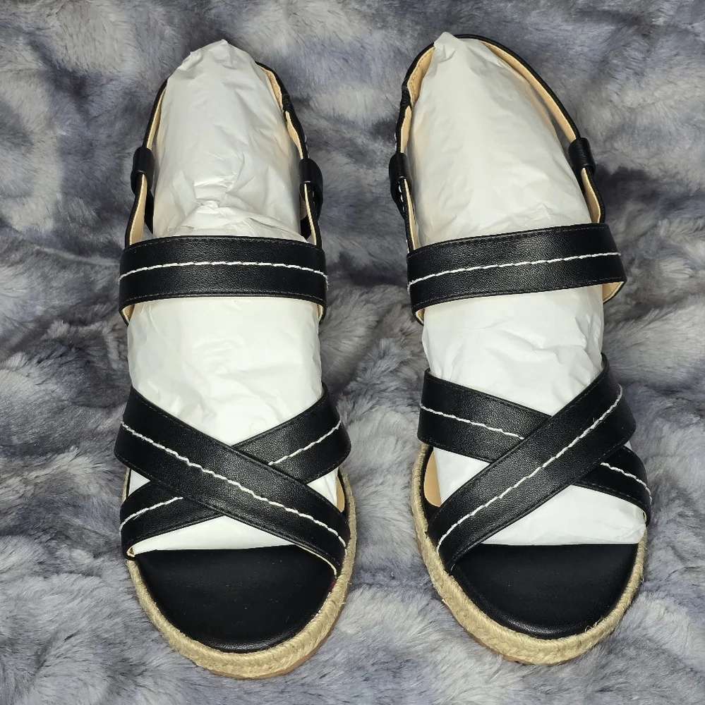 Jack Rogers polly mid