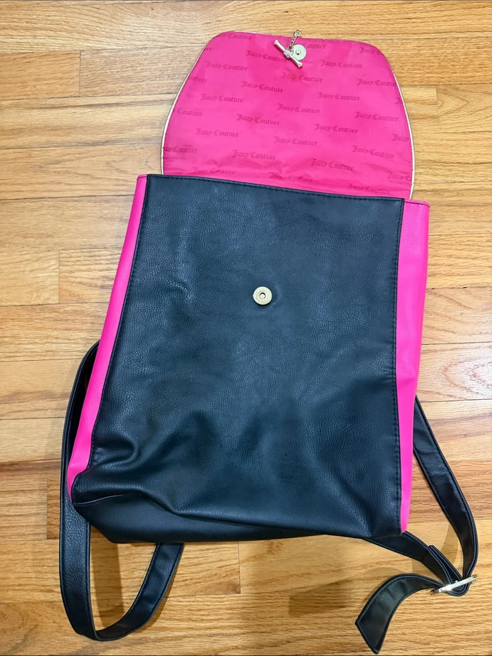 Juicy Couture stylish juicy