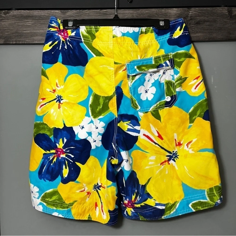 Abercrombie & Fitch these brightly