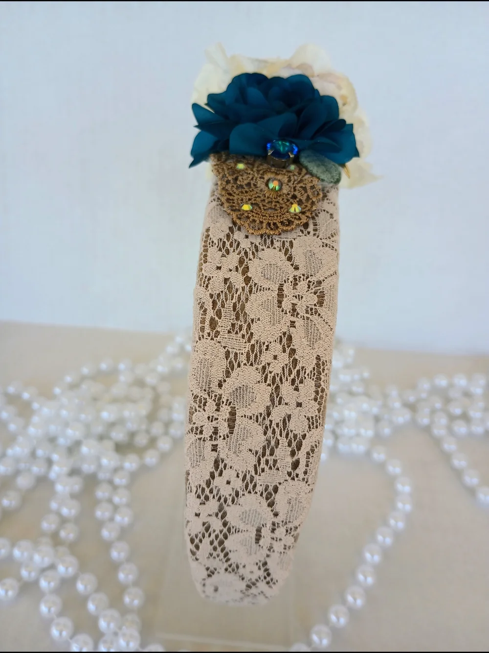 Beadivaart delicate lace