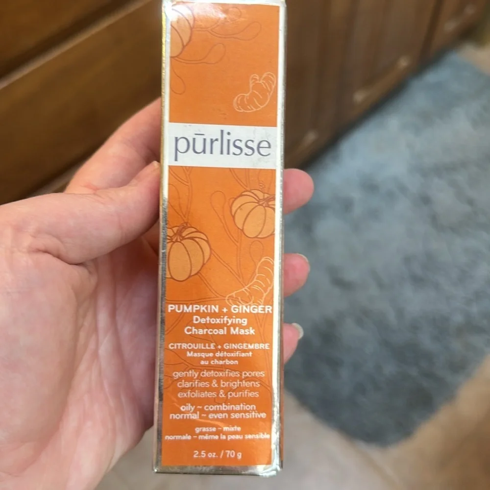 NIB Purlisse Pumpkin and Ginger Detoxifying Charcoal Mask 2.5 Oz