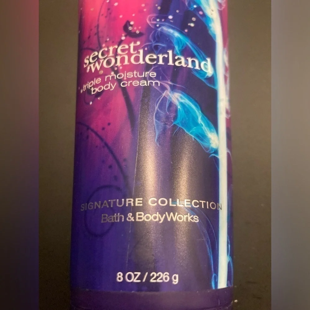 Bath & Body Works bath body