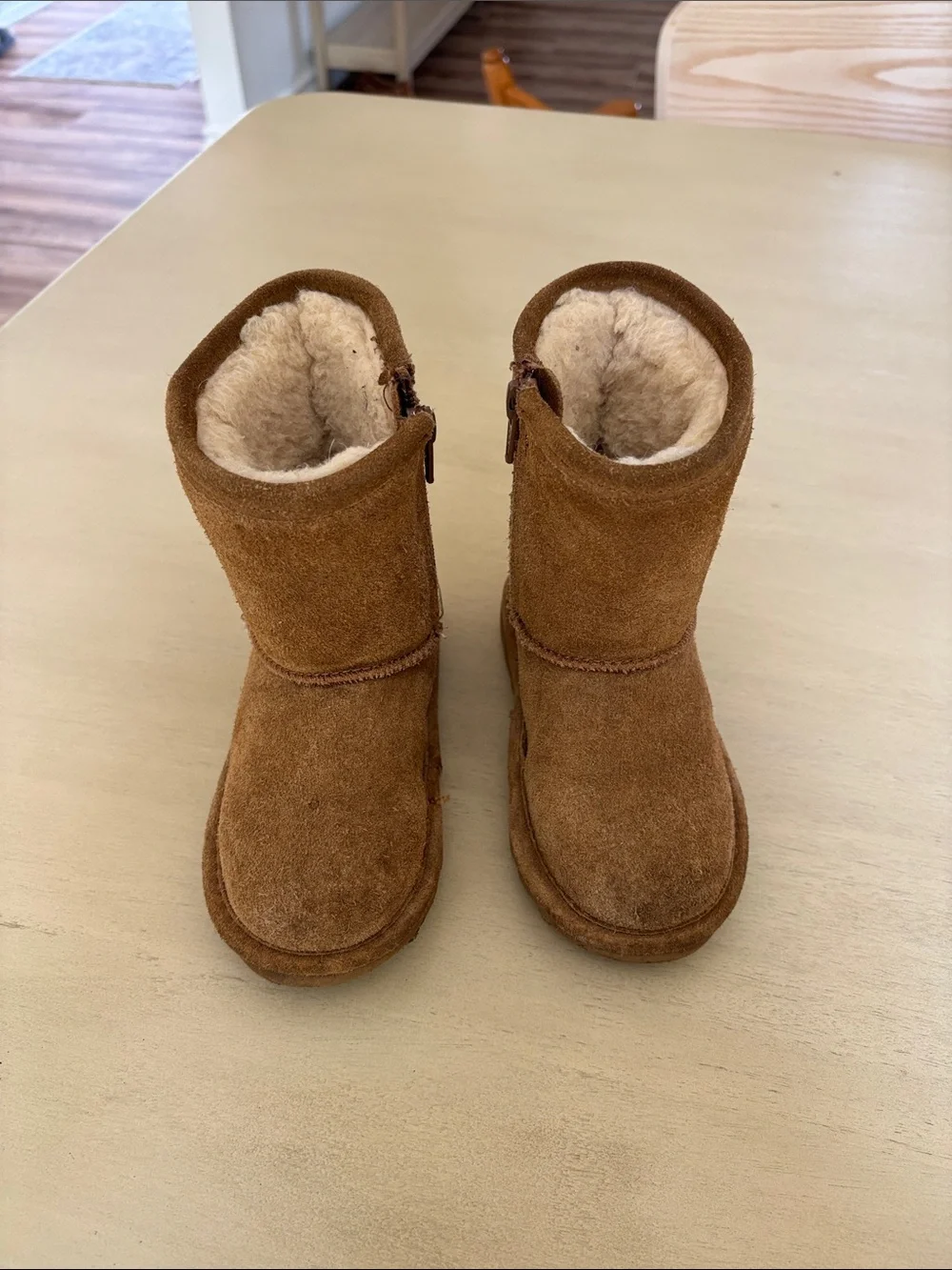 BearPaw brand size