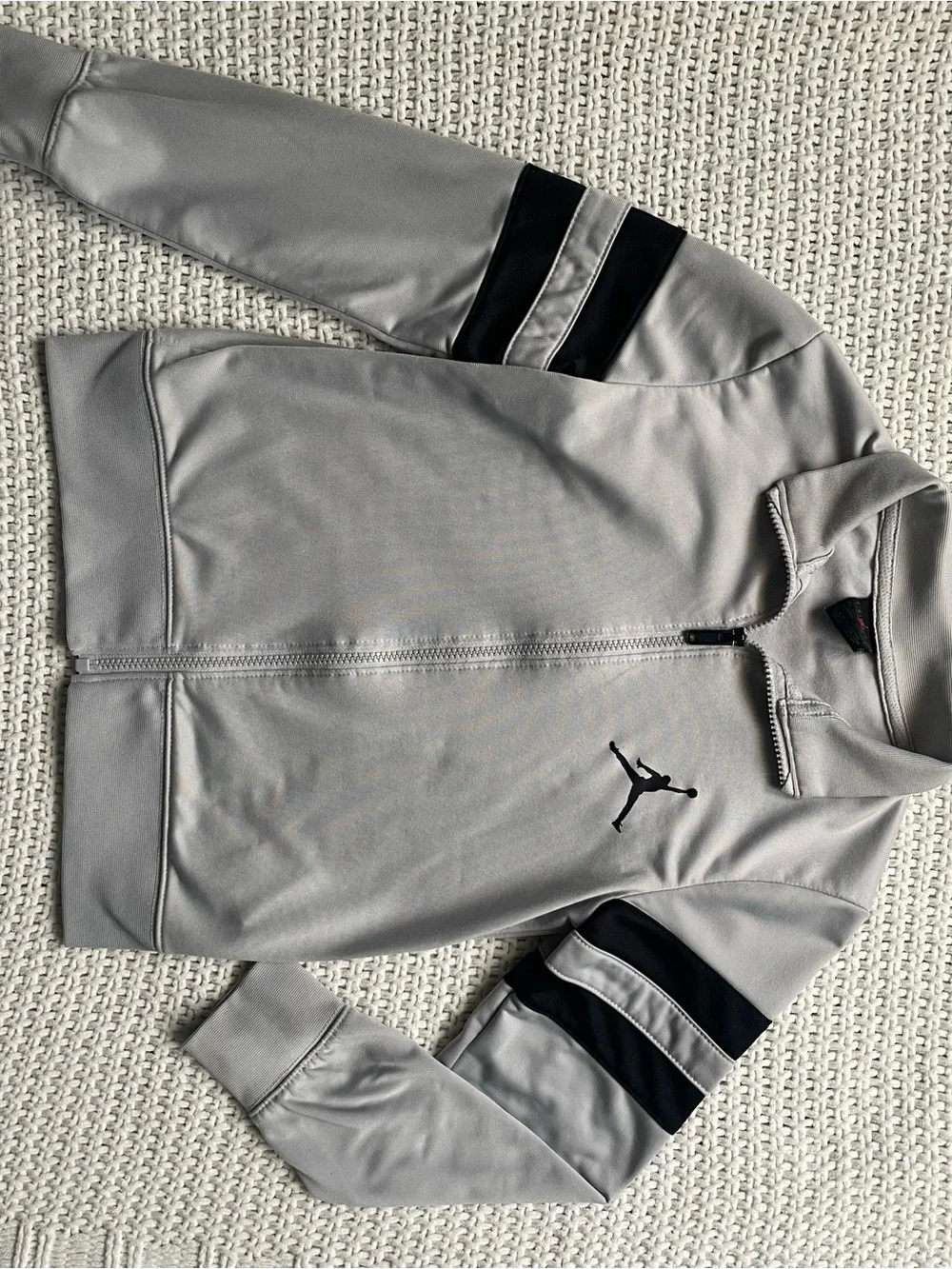 Jordan light gray