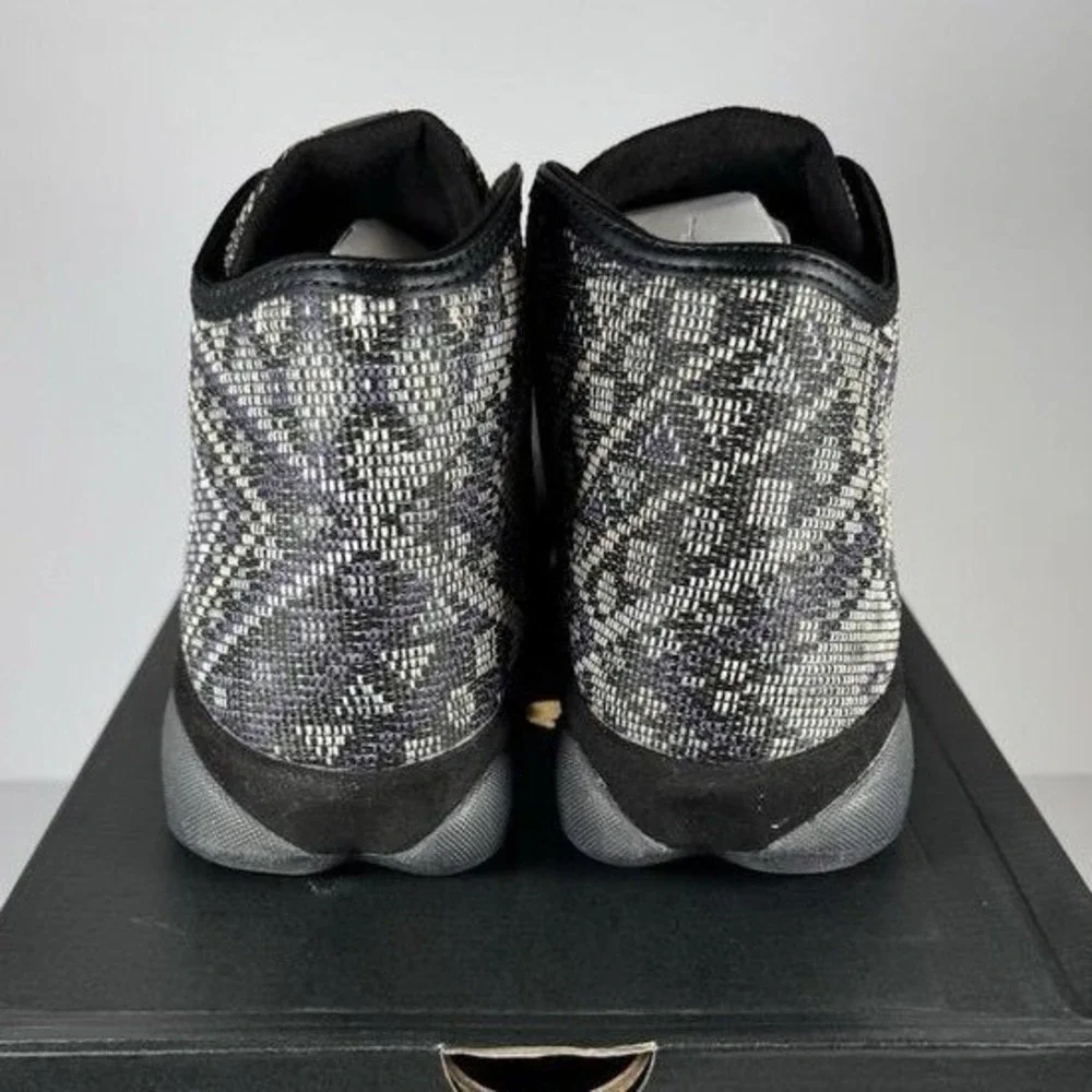Jordan horizon premium