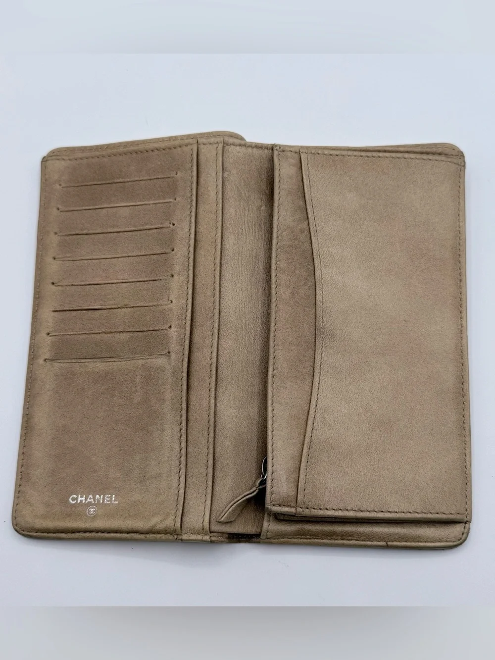 CHANEL Quilted CaviarSkin Wallet