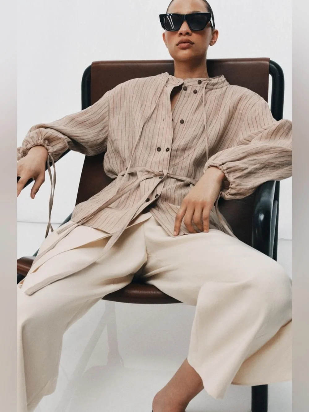 NWT. Zara ZW Collection Beige 100% Linen Striped Shirt. Size L.