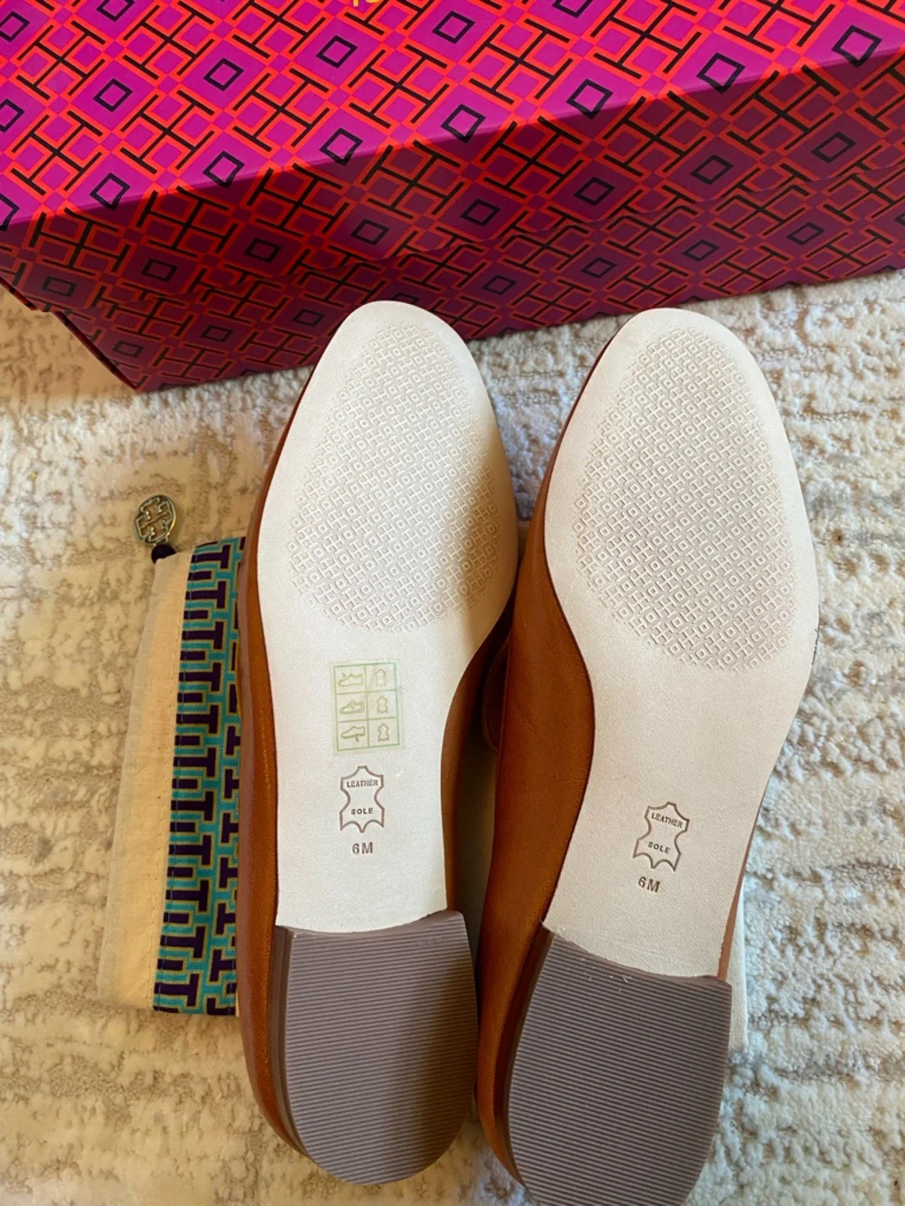 Tory Burch classic slip