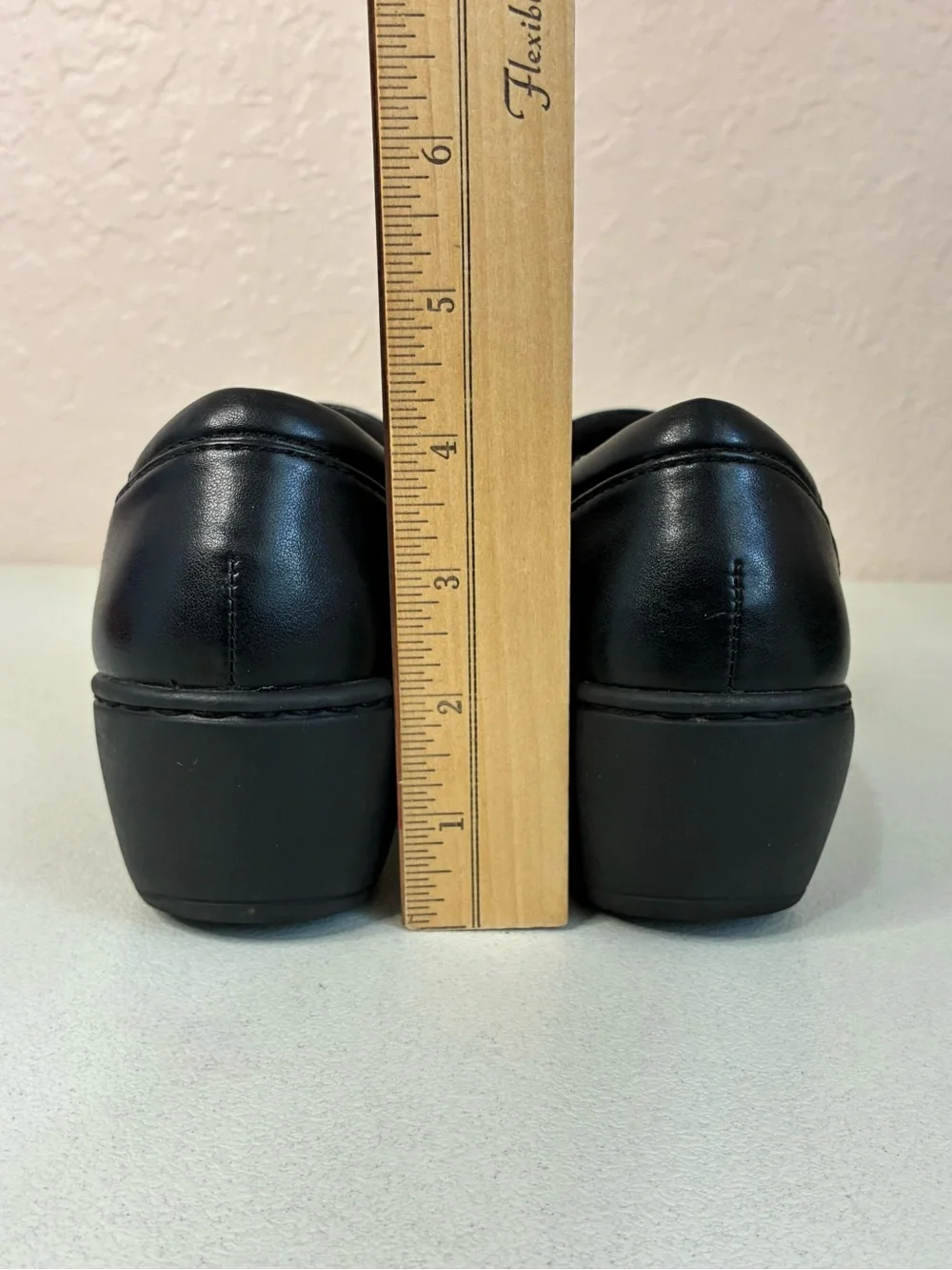 Clarks channing essa