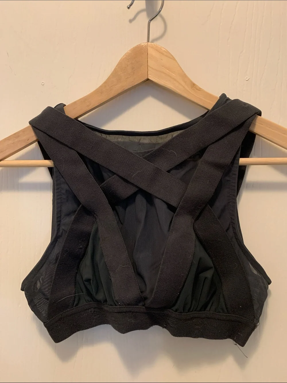 ALO Yoga Black Crisscross Back Sports Bra
