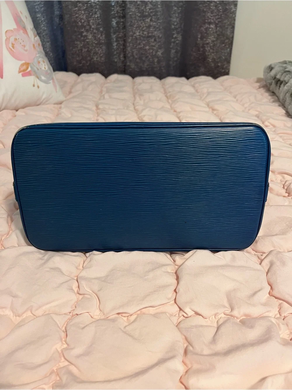 Louis Vuitton louis vuitton