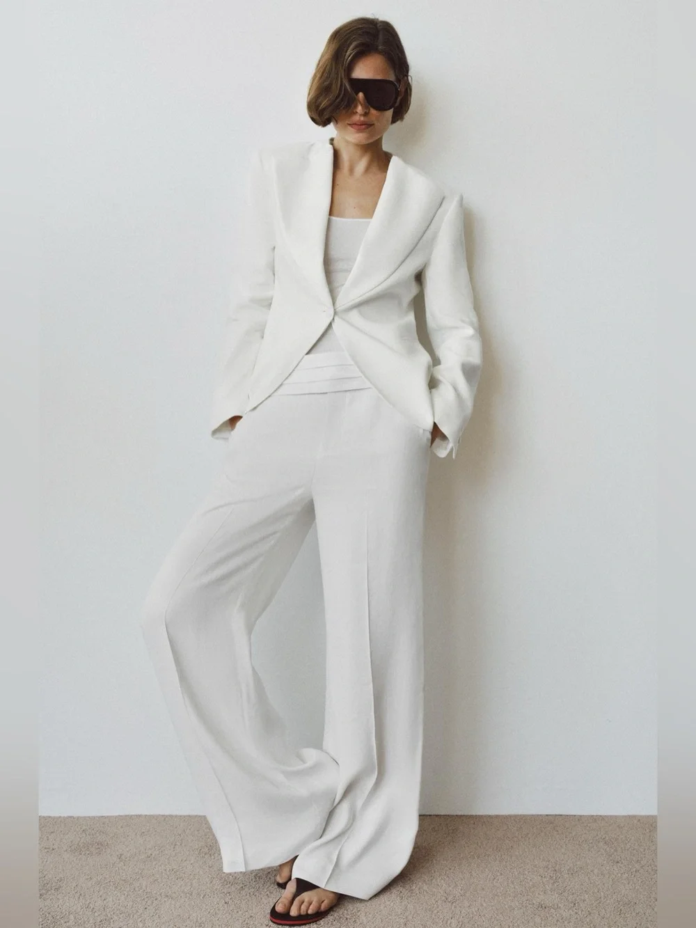NWT. Zara ZW Collection White Linen Blend Mid-Rise Culottes. Size M, L.