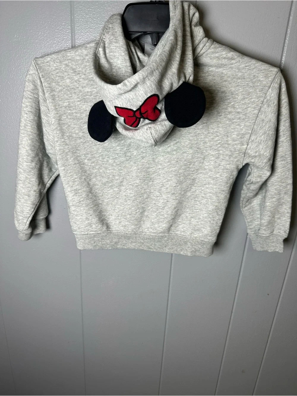 GAP light gray