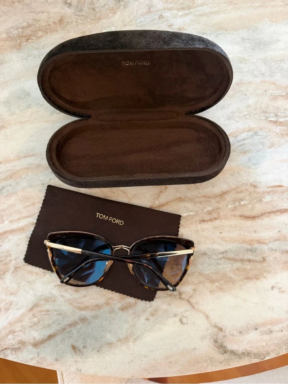 Tom Ford authentic like