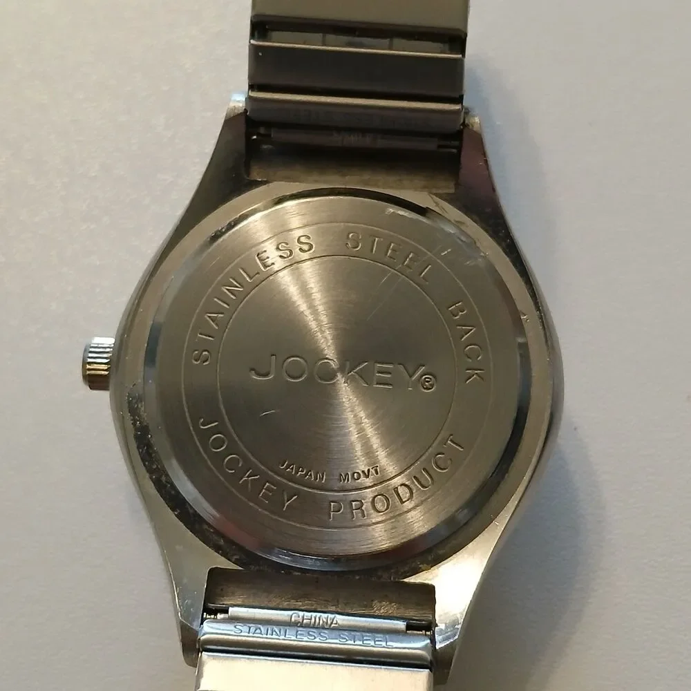 Jockey watch running