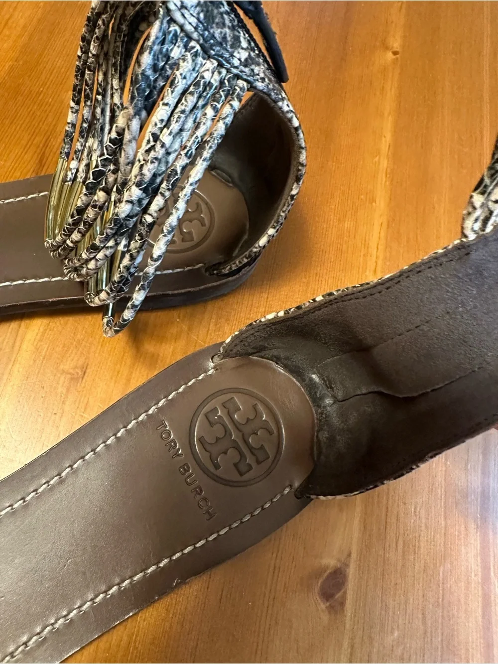 Tory Burch tory burch