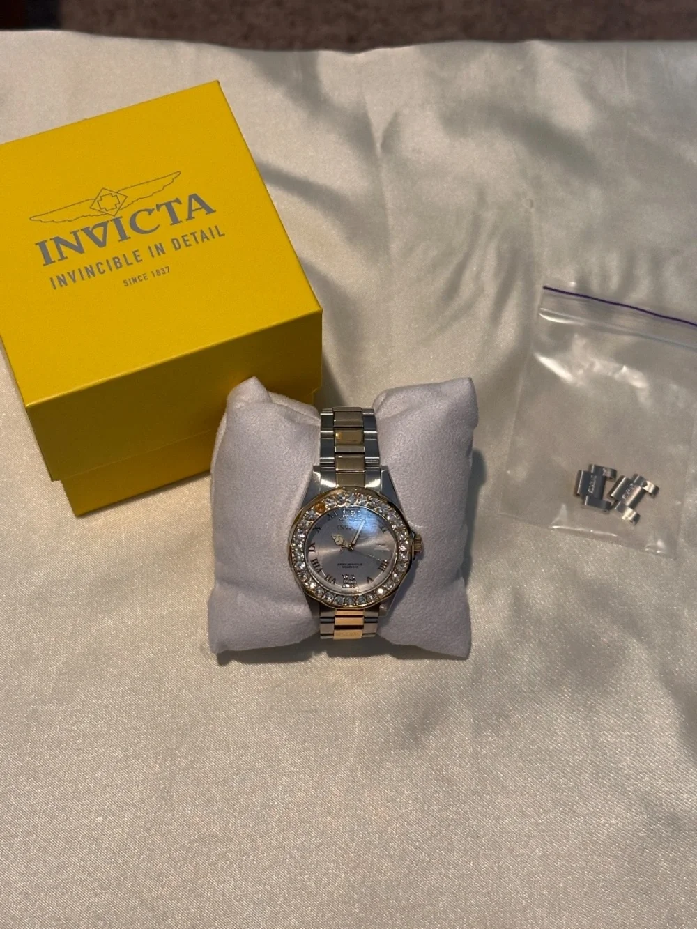 Invicta angel women’s