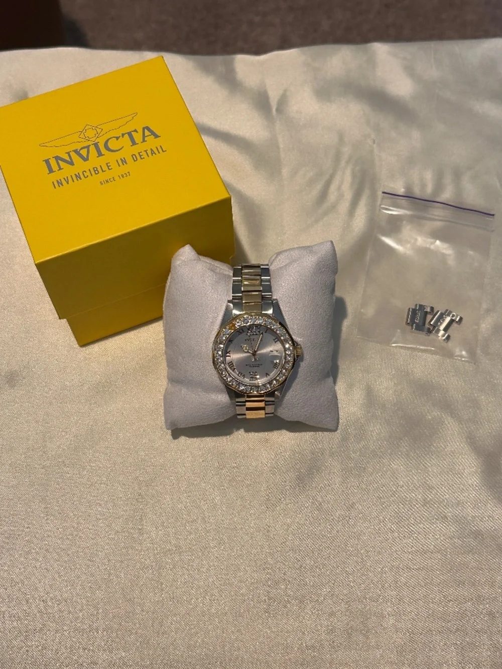 Invicta angel women’s