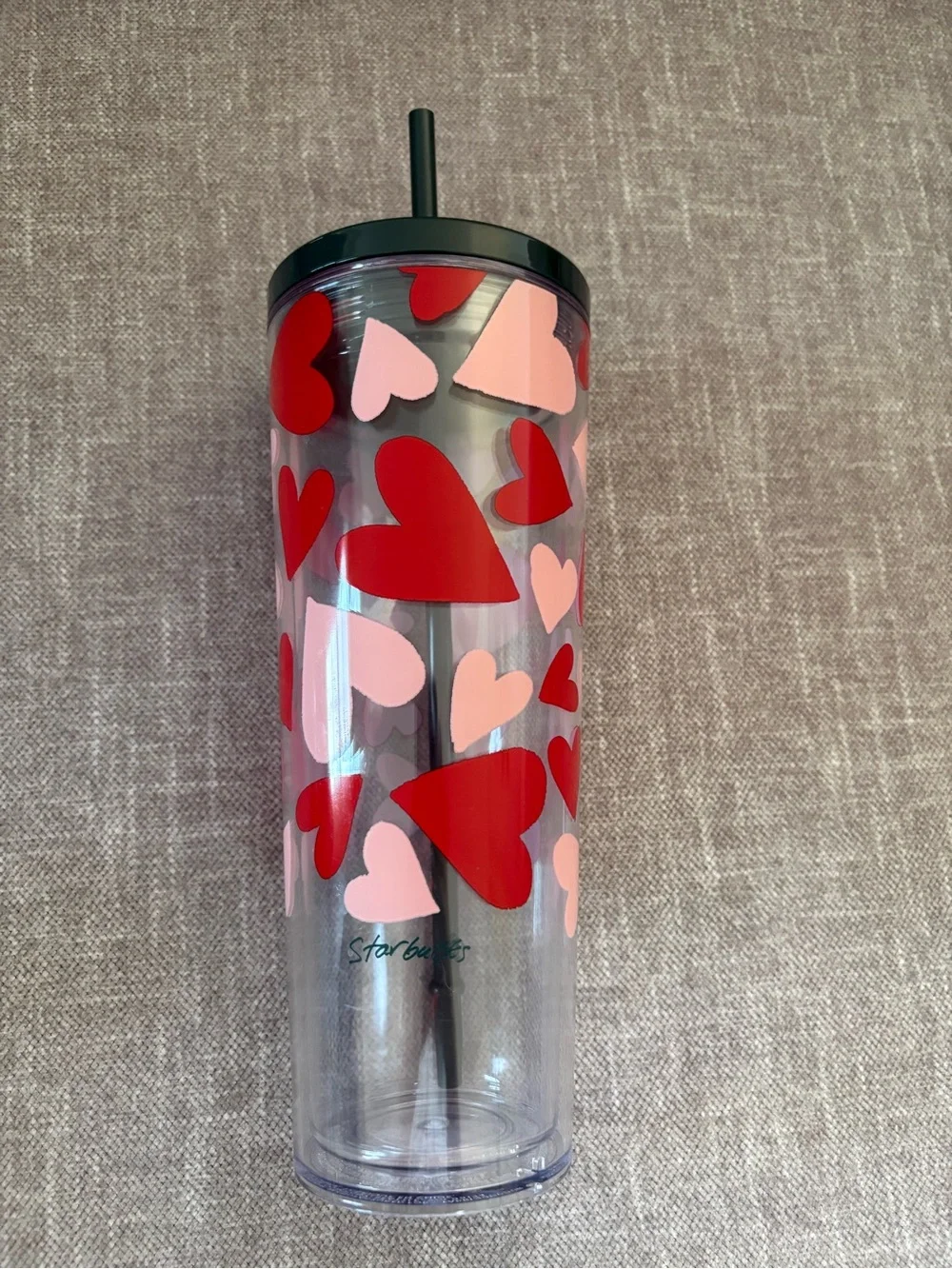 Starbucks 24 oz Red & Pink Hearts Cold Cup Tumbler with Straw 💕