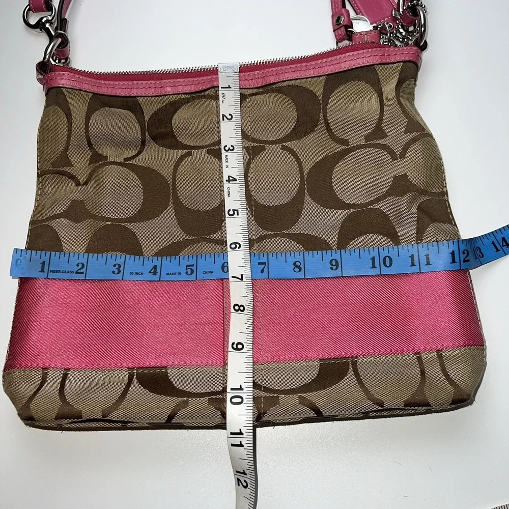 Coach approximate measurements