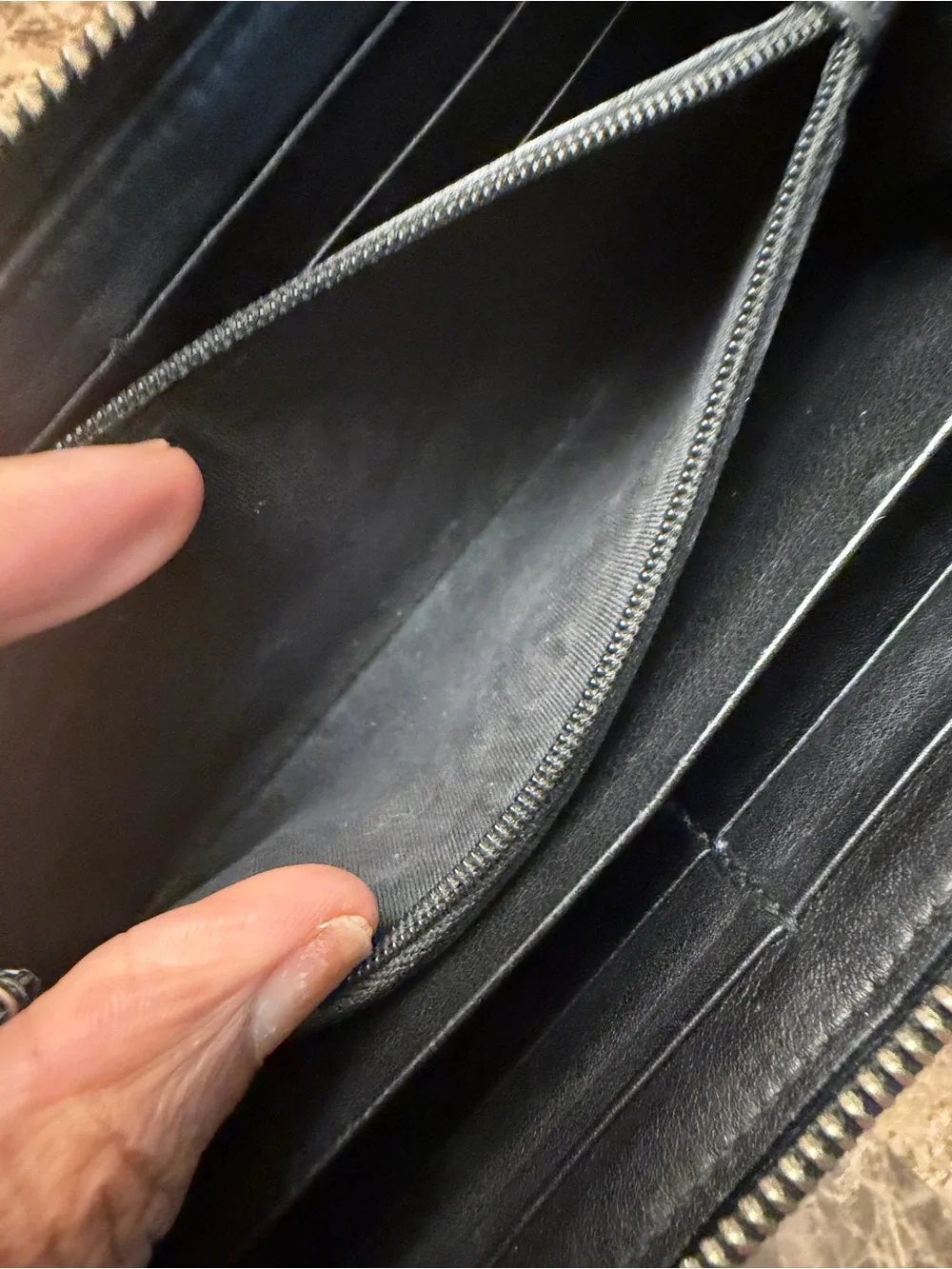 GUCCI Guccissima Leather Wallet & Box