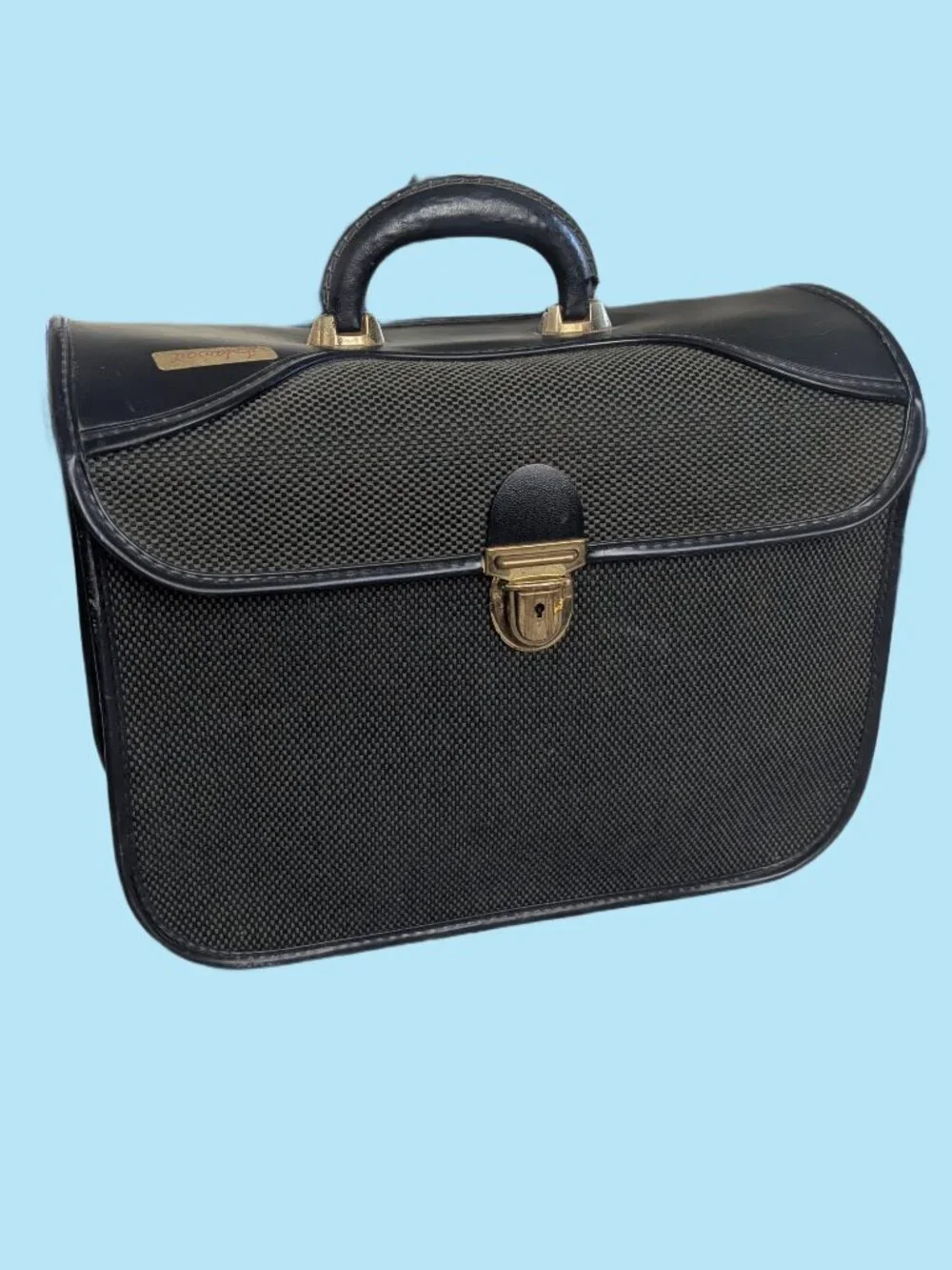 Vintage tweed locking