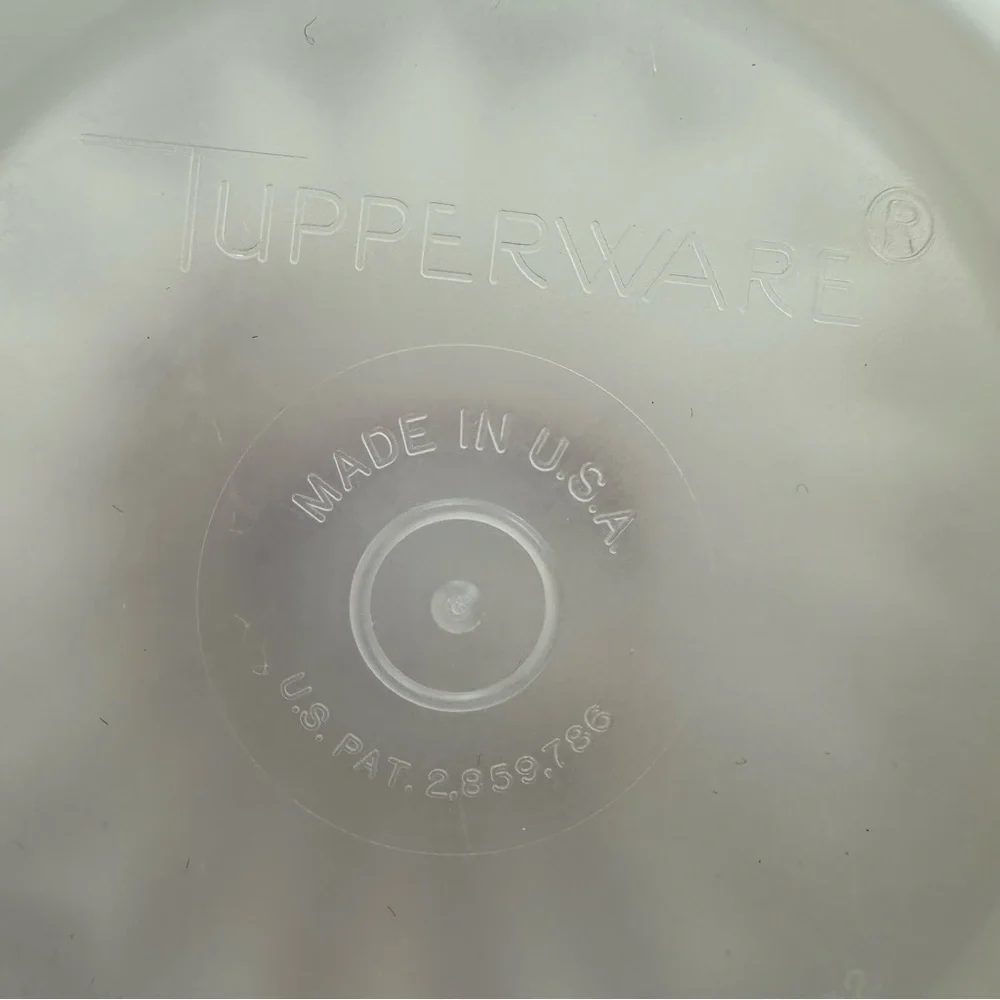 Tupperware good used
