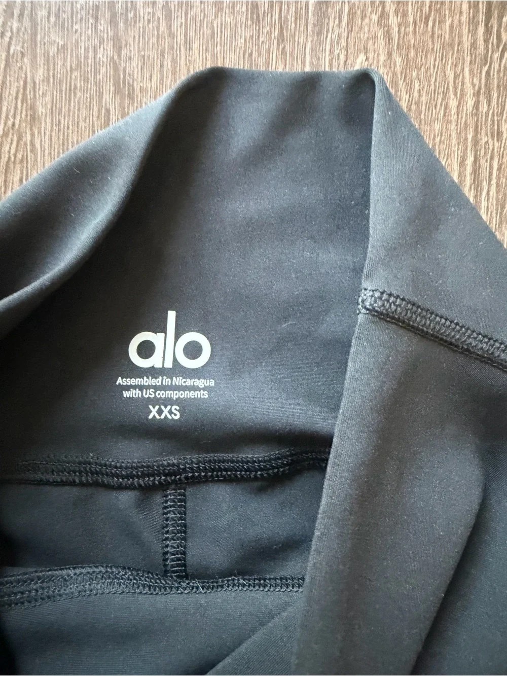 NWOT Alo Airlift Legging Black XXS