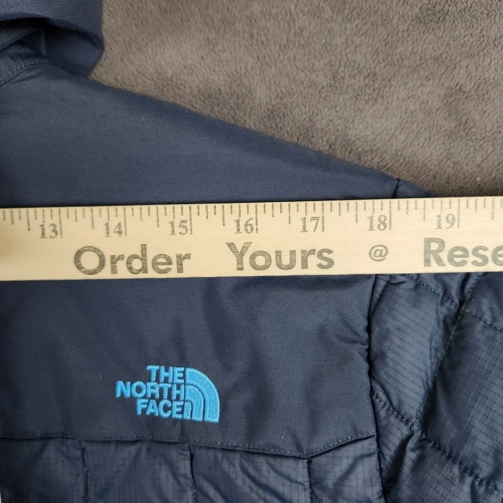 The North Face measurements shoulder