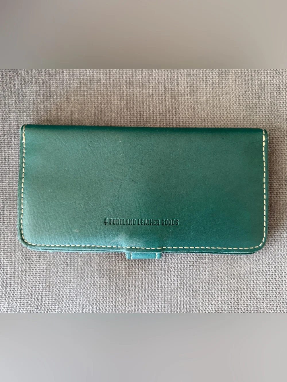 portland leather goods plg peacock leather