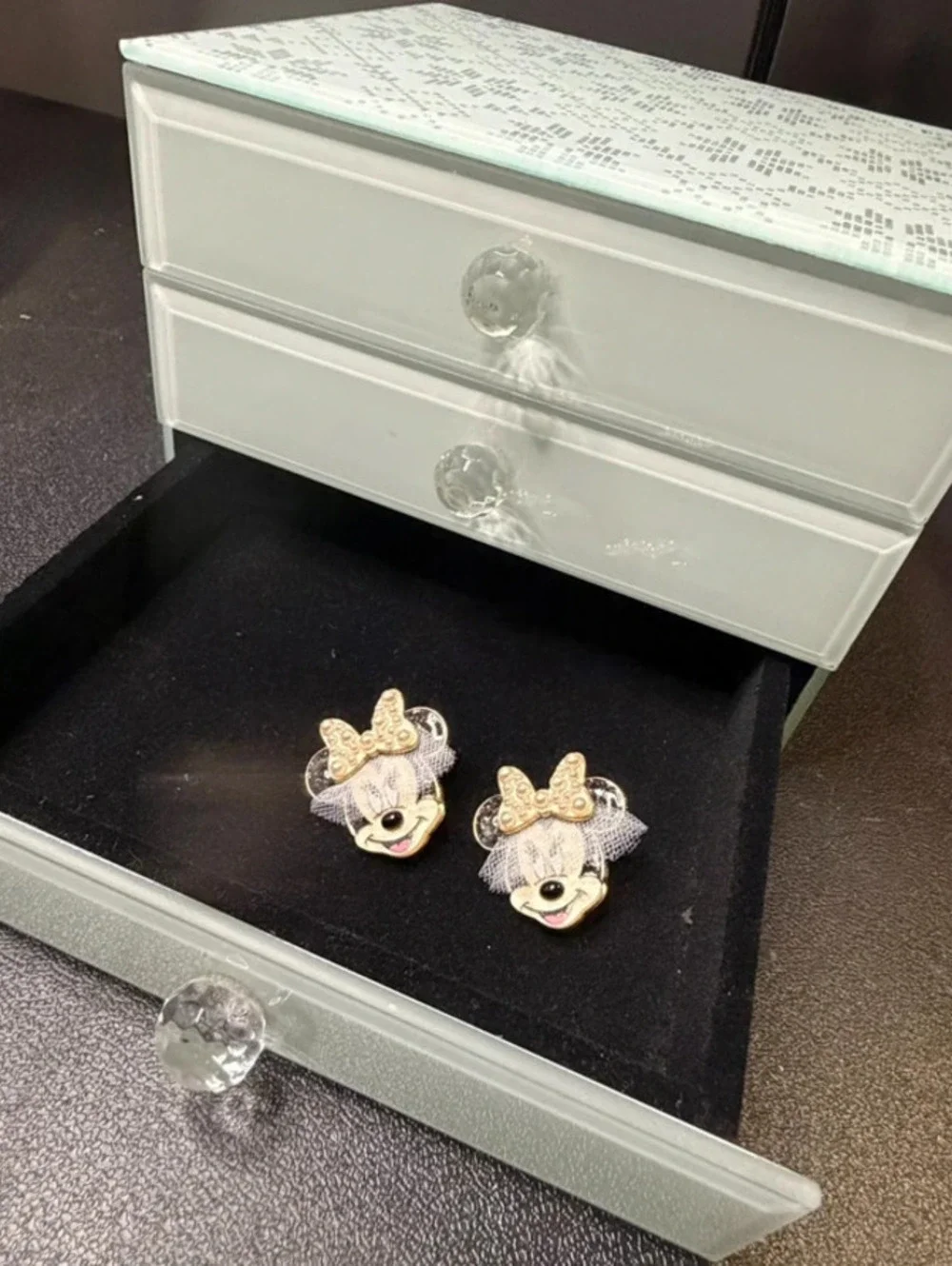 Max Studio Home 3-Drawer Mirrored Jewelry Box - Snowflake Pattern
