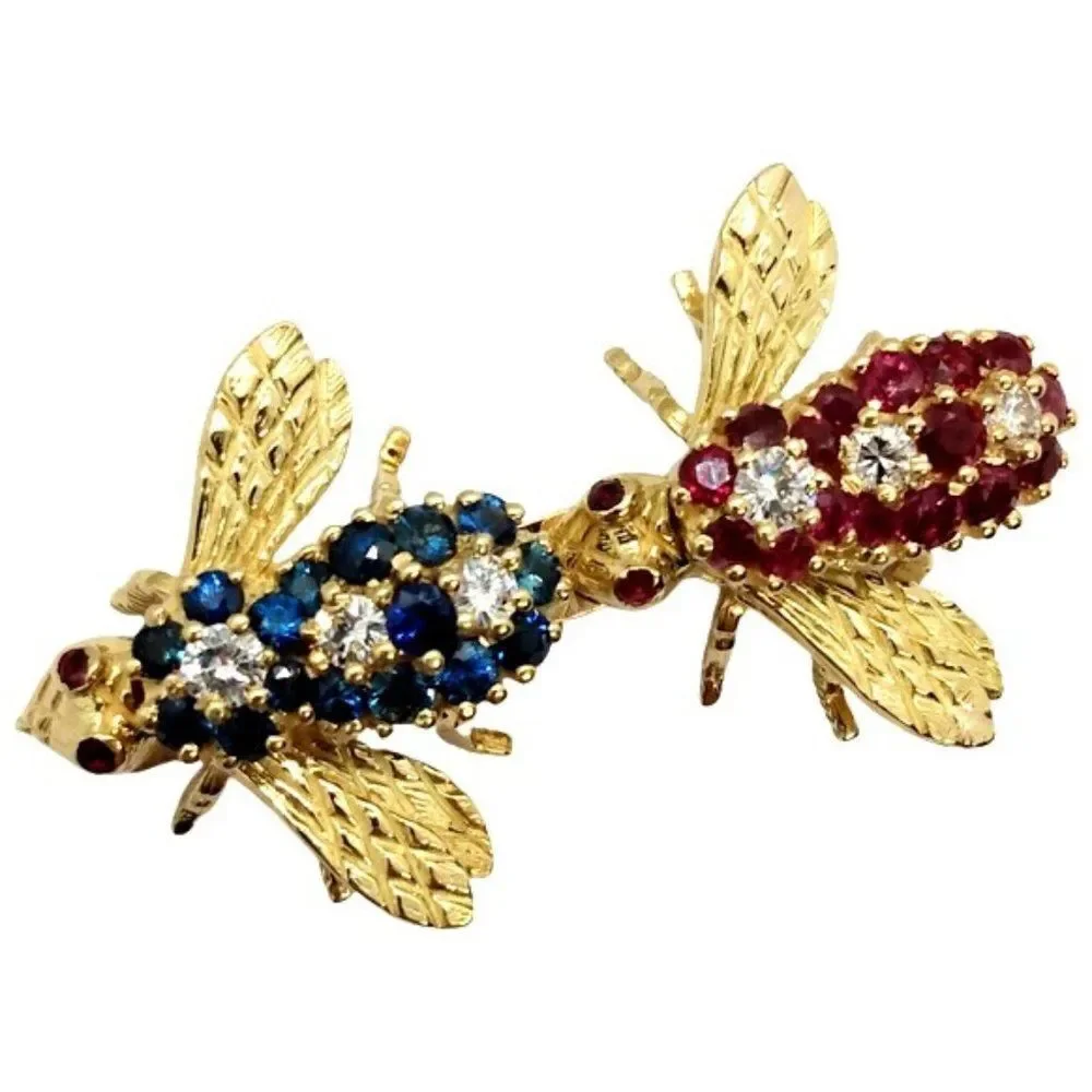 Elegant Vintage Diamond Ruby Sapphire 18K Gold Double Bee Brooch Pin Retro