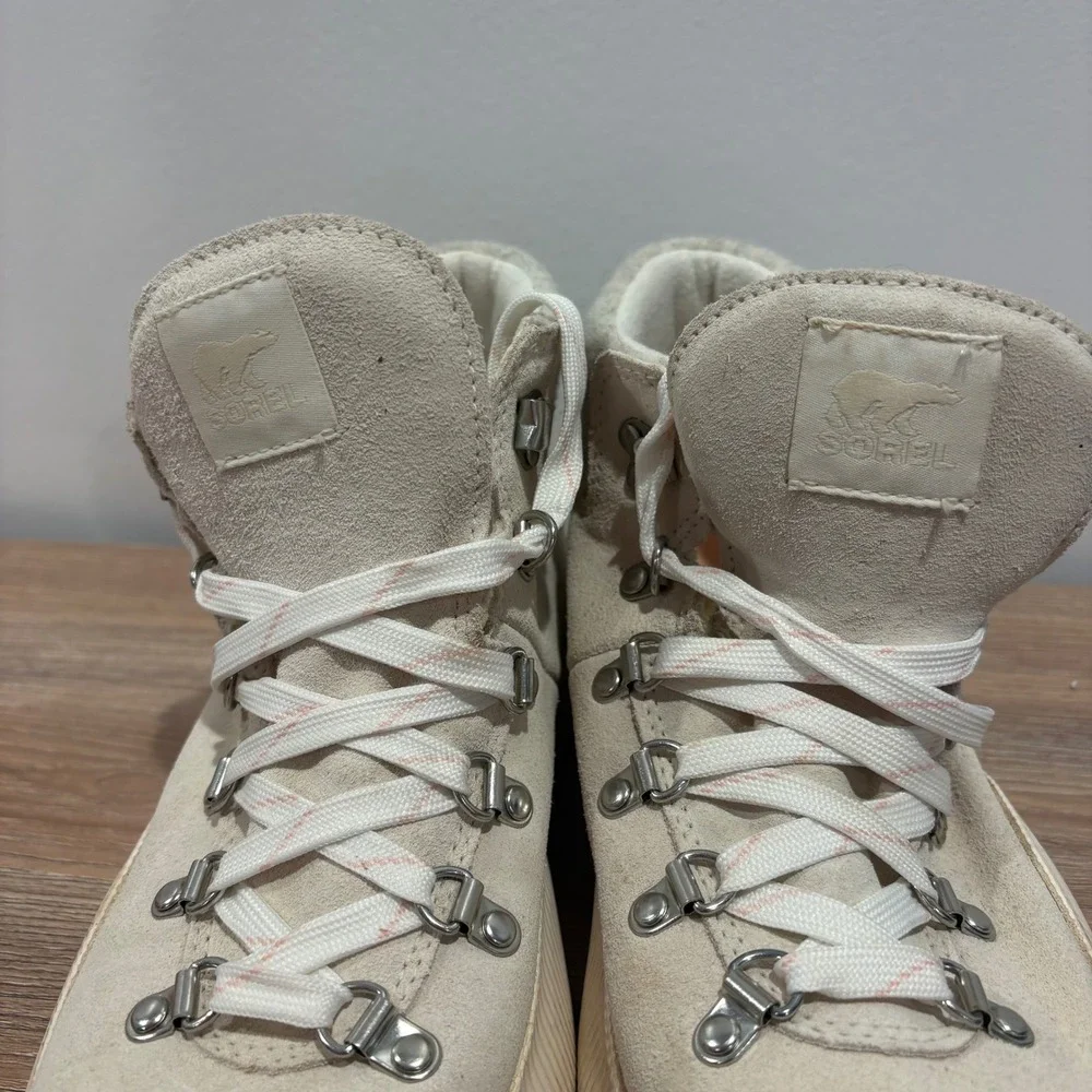 Sorel these out