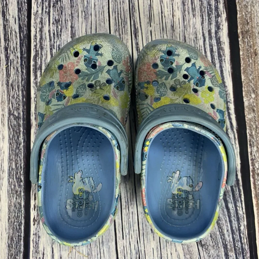 CROCS kids disney