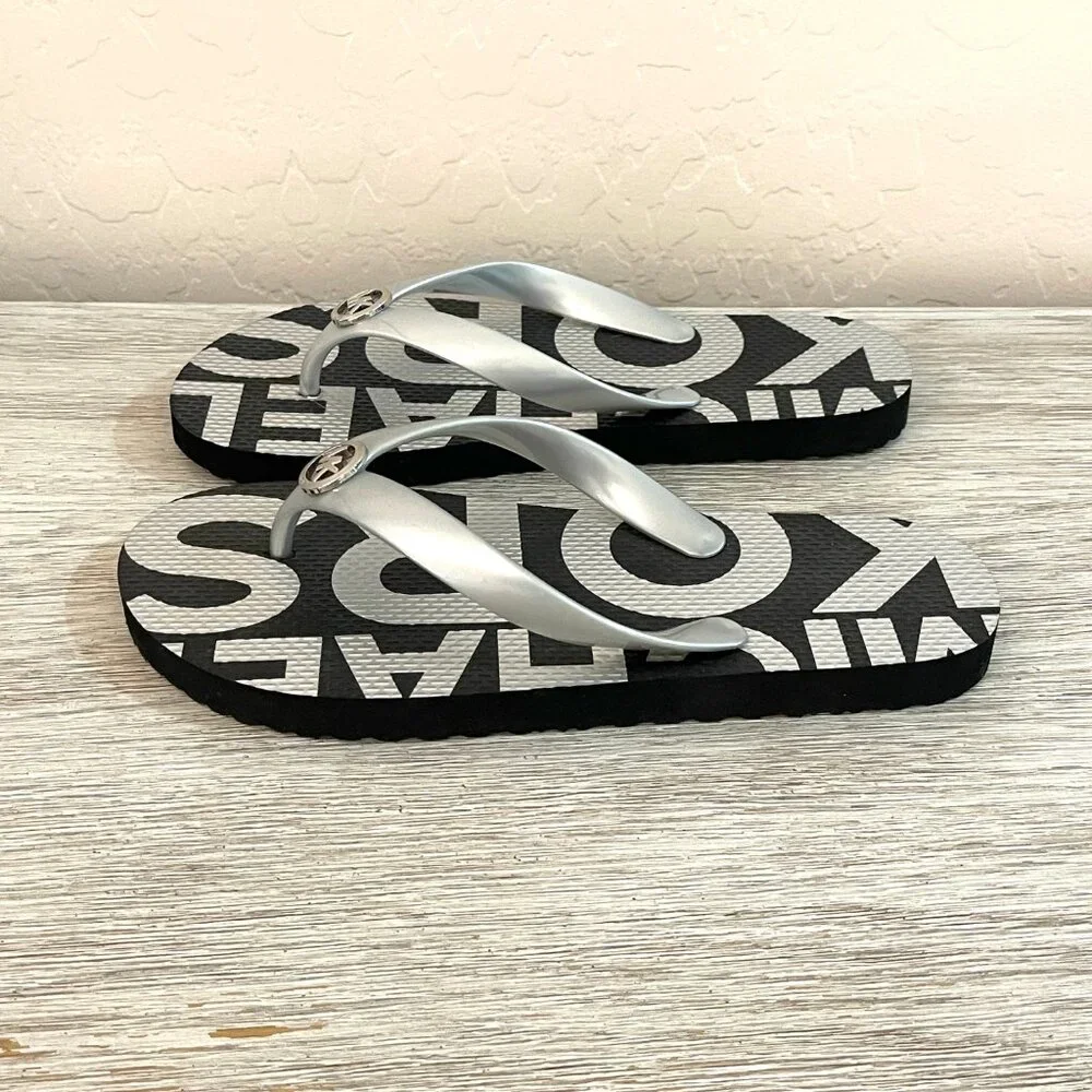 New Michael Kors Flip Flops Sandals Thong Silver Black MK Logo Size 6