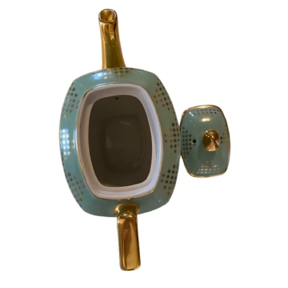 Hall vintage mint