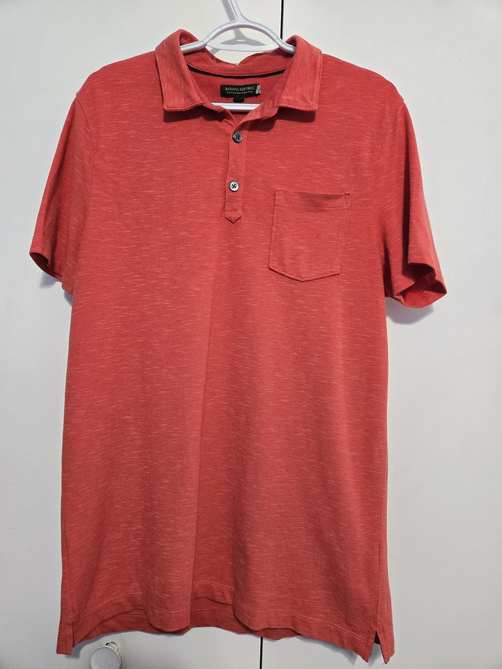 Banana Republic Mens Large Performance Pique Polo Shirt Coral Red Pocket