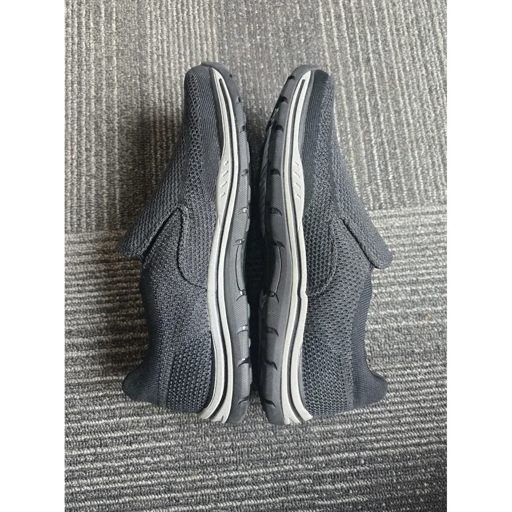 Skechers step into