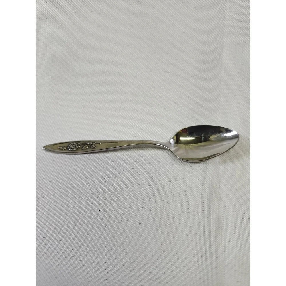 Oneida Community MY ROSE Stainless Betty Crocker Silverware Youth Spoon